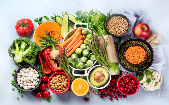 薄毛予防にはバランスの取れた食事で髪の栄養を補う