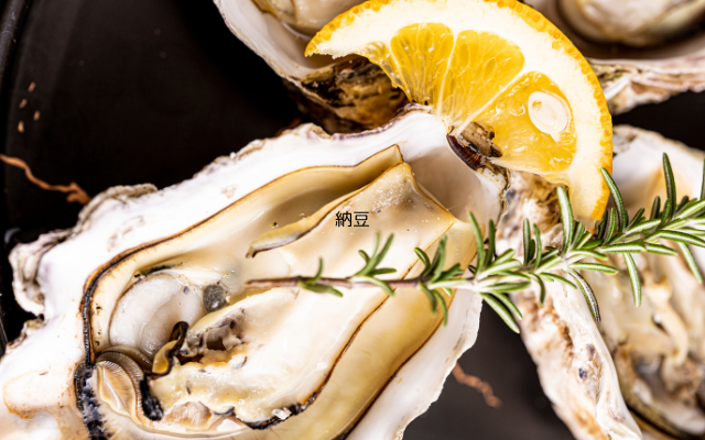 銅を含む食材はレバー、牡蠣、ナッツ類